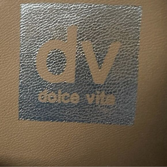 Dolce Vita Nelson, beige size 10 strap platform block heel sandal. - Picture 9 of 9